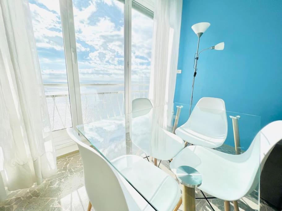 Suite Sunset 21 - Fronte Mare Sanremo Bagian luar foto