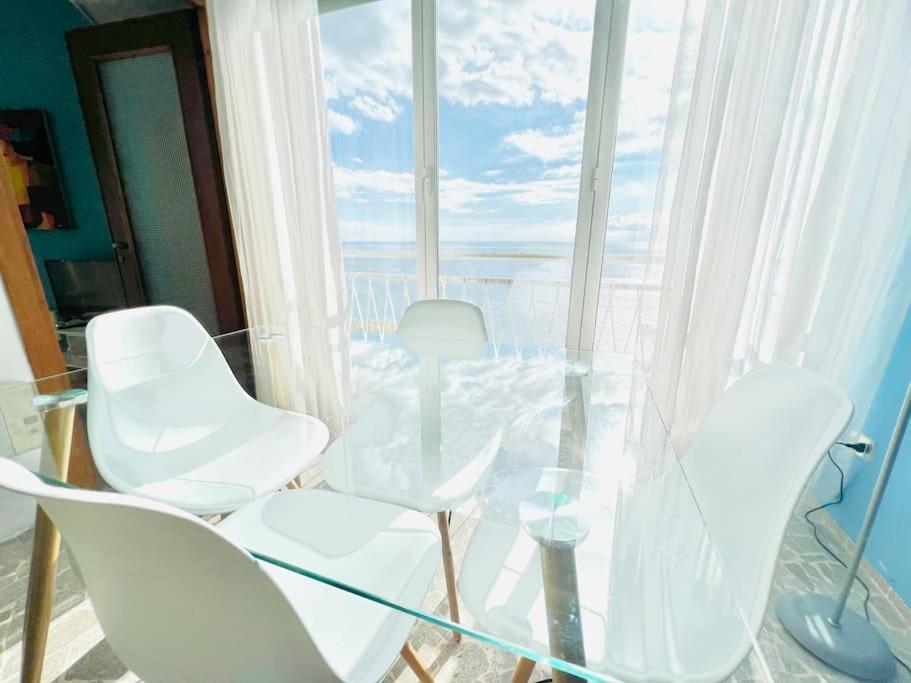 Suite Sunset 21 - Fronte Mare Sanremo Bagian luar foto