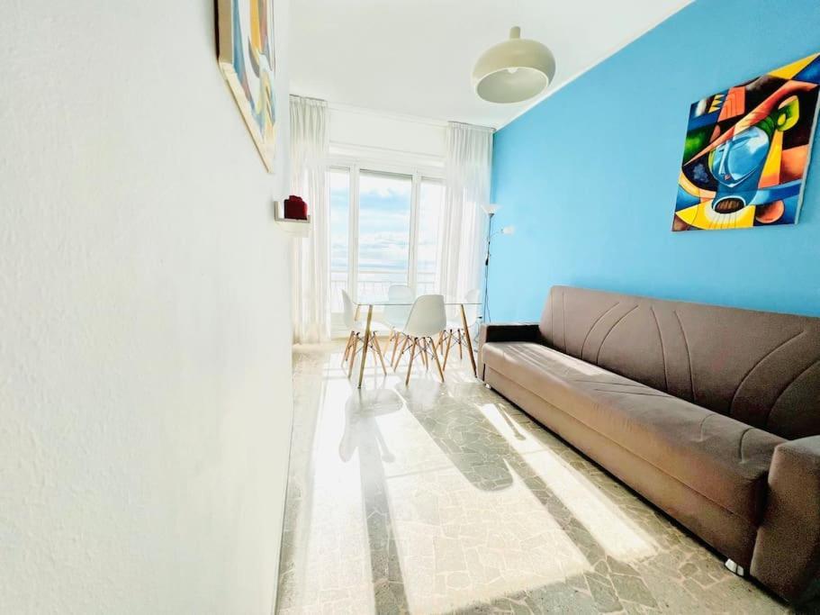Suite Sunset 21 - Fronte Mare Sanremo Bagian luar foto
