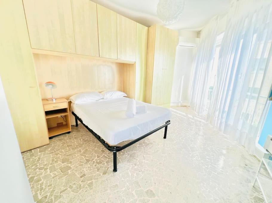 Suite Sunset 21 - Fronte Mare Sanremo Bagian luar foto