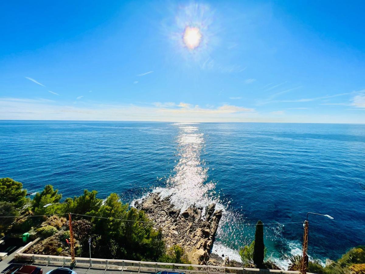 Suite Sunset 21 - Fronte Mare Sanremo Bagian luar foto