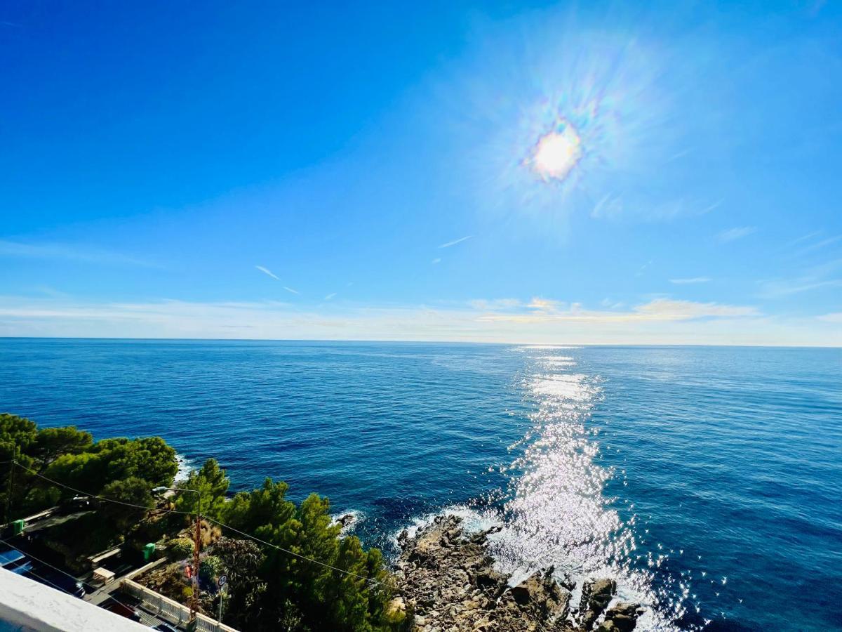 Suite Sunset 21 - Fronte Mare Sanremo Bagian luar foto