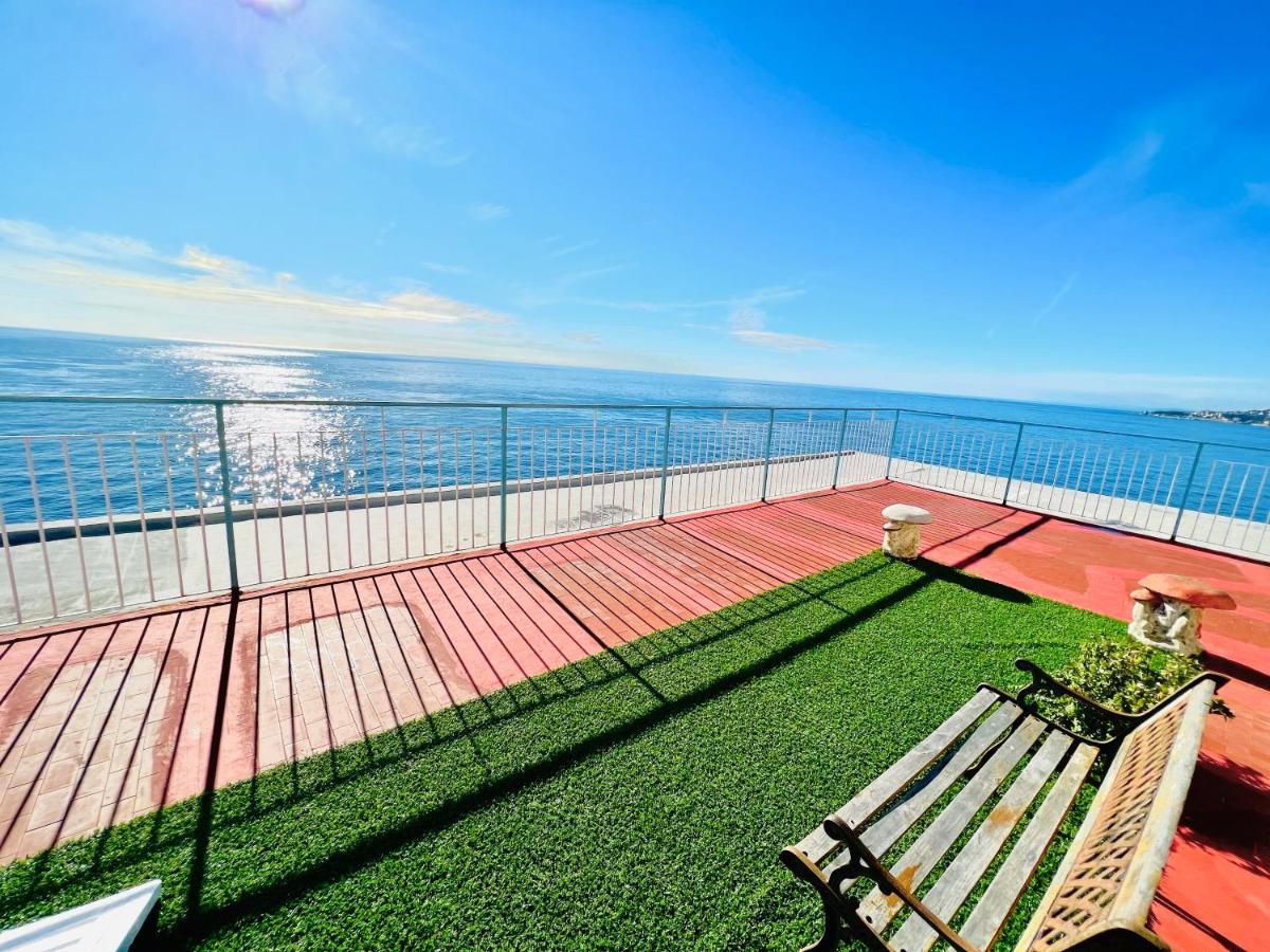 Suite Sunset 21 - Fronte Mare Sanremo Bagian luar foto