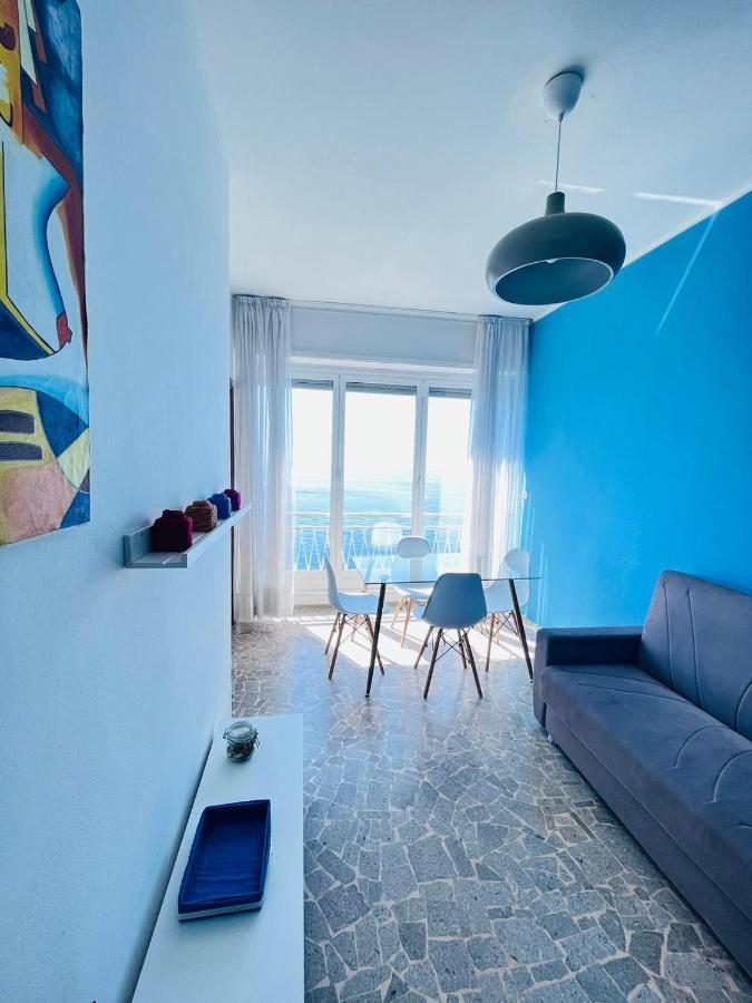 Suite Sunset 21 - Fronte Mare Sanremo Bagian luar foto